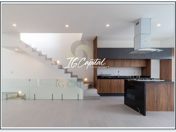 Casa en Zibatá con 4 habitaciones, salon de juegos y Roof Top.
