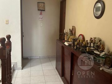 VENTA CASA LOMAS DE VALLE DORADO, TLALNEPANTLA DE BAZ