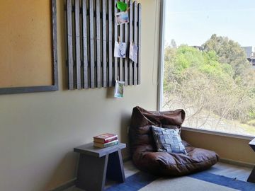 Casa Esquina, excelentes acabados y orientacion
