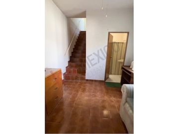 Venta de Casa en Ciudad Lerdo: Gran Tamaño y Encantador Jardín