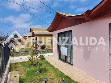 Casa en Venta en Avenida Juan Cisternas