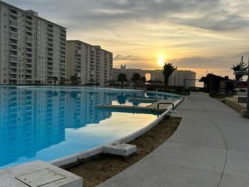 Departamento en Venta en Amoblado Laguna Bahía !