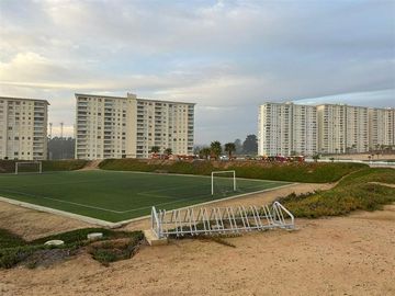 Departamento en Venta en Amoblado Laguna Bahía !