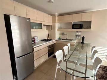 Departamento en Venta en Amoblado Laguna Bahía !