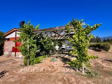 Hermosa Casa de Campo en parcela de 1 ha. en La foresta de Zapallar.