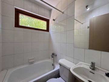 Casa en Venta en condominio las Flores
