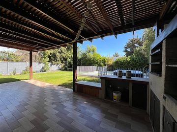 Casa en Venta en condominio las Flores