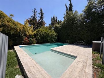 Casa en Venta en condominio las Flores