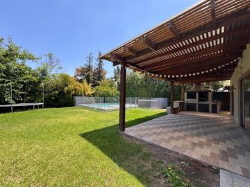 Casa en Venta en condominio las Flores
