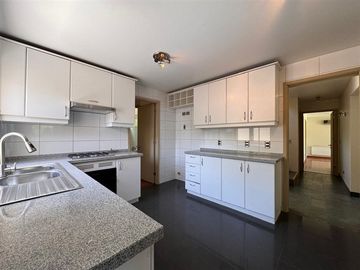 Casa en Venta en condominio las Flores