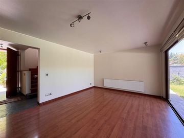 Casa en Venta en condominio las Flores