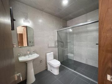 Residencia nueva con el vestidor más grande en Metepec