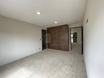 Residencia nueva con el vestidor más grande en Metepec