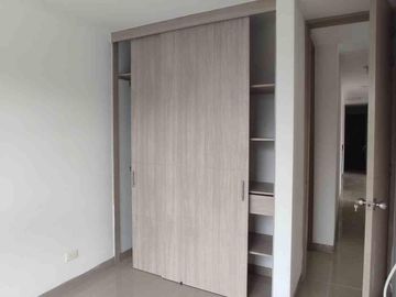 VENTA DE APARTAMENTO TERCER PISO, EN PALMERAS DE VERDE ALFAGUARA JAMUNDI