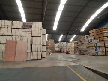 Amplio Local Industrial en Venta cerca al Parque Industrial de Muebles de Villa el Salvador