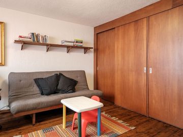 CASA  EN LOMAS HIPODROMO EN VENTA