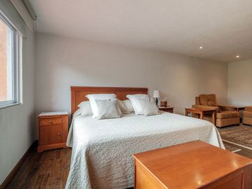 CASA  EN LOMAS HIPODROMO EN VENTA