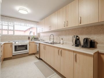 CASA  EN LOMAS HIPODROMO EN VENTA