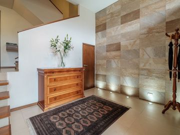 CASA  EN LOMAS HIPODROMO EN VENTA
