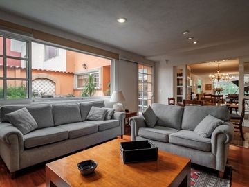 CASA  EN LOMAS HIPODROMO EN VENTA