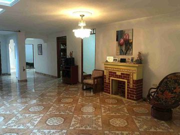 CASA EN VENTA EN SECTOR SAN FERNANDO/DOSQUEBRADAS