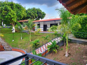 Casa campestre en condominio para la venta en la siria, Pereira!!!