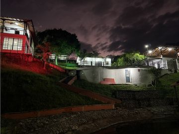 Casa campestre en condominio para la venta en la siria, Pereira!!!