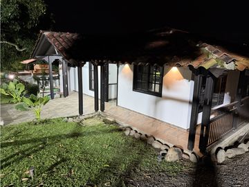 Casa campestre en condominio para la venta en la siria, Pereira!!!