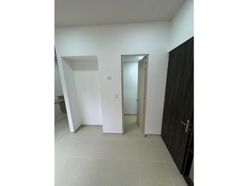 VENDO CASA EN CONJUNTO CERRADO SECTOR CERRITOS