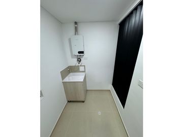 VENDO CASA EN CONJUNTO CERRADO SECTOR CERRITOS