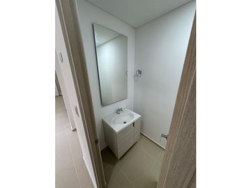VENDO CASA EN CONJUNTO CERRADO SECTOR CERRITOS