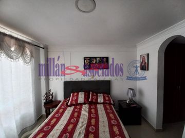 CASA EN VENTA EN SANTA MONICA/DOSQUEBRADAS