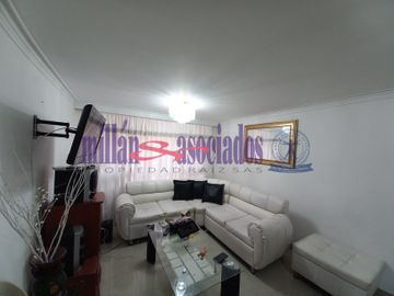 CASA EN VENTA EN SANTA MONICA/DOSQUEBRADAS