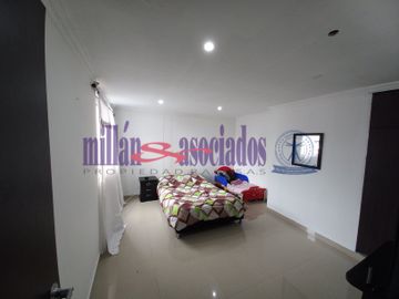 CASA EN VENTA EN SANTA MONICA/DOSQUEBRADAS