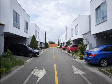 CASA EN VENTA EN CIUDAD COUNTRY JAMUNDI C-JD