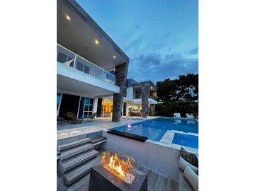 Casa campestre para la venta en cerritos malabar, Pereira!!!