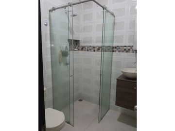 CASA EN VENTA DE 4 PISOS INDEPENDIENTES PRADOS DEL LIMONAR JD-KT