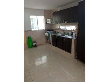CASA EN VENTA DE 4 PISOS INDEPENDIENTES PRADOS DEL LIMONAR JD-KT