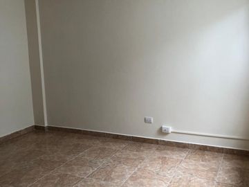 APARTAMENTO EN  VENTA EN CHINCHINA
