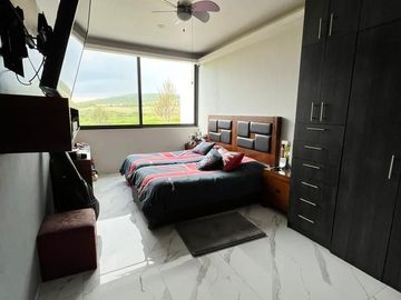 Hermosa Propiedad en Hacienda  Casa Fuerte