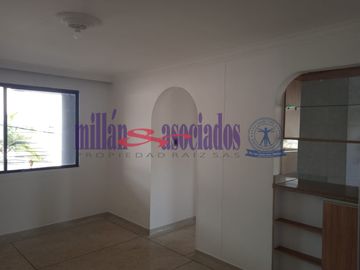 Apartamento en venta edificio potos en Pereira Cod 6316226