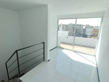 VENTA DE CASA NUEVA EN LA ANTIGUA CEMENTERA, CERCA DE GALERIAS SERDAN 3RECAMARAS
