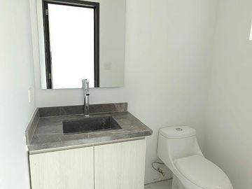 VENTA DE CASA NUEVA EN LA ANTIGUA CEMENTERA, CERCA DE GALERIAS SERDAN 3RECAMARAS