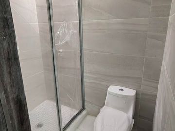 VENTA DE CASA NUEVA EN LA ANTIGUA CEMENTERA, CERCA DE GALERIAS SERDAN 3RECAMARAS