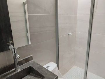VENTA DE CASA NUEVA EN LA ANTIGUA CEMENTERA, CERCA DE GALERIAS SERDAN 3RECAMARAS