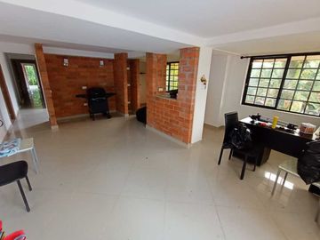 CASA CAMPESTRE EN VENTA VIA MORELIA- PEREIRA