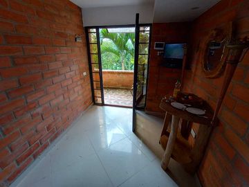 CASA CAMPESTRE EN VENTA VIA MORELIA- PEREIRA