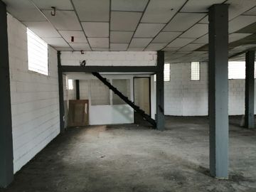 BODEGA PARA VENTA EN VILLAMARIA