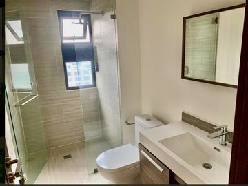Venta Pent House Con Roof Top Privado A Pocos Pasos de City Market