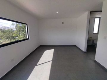Venta de casa con 3 habitaciones en Residencial Praderas del Mayab